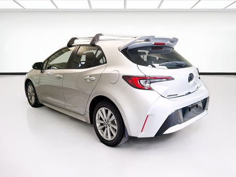 Used 2023 Toyota Corolla SE FWD image 6