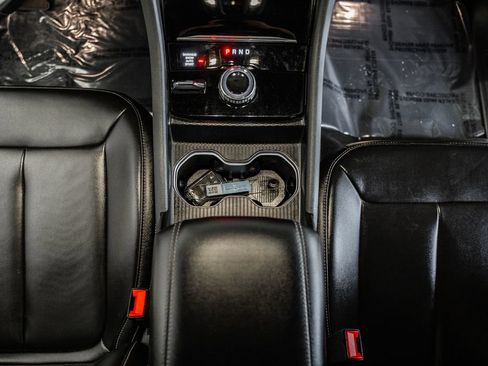 Certified 2024 Jeep Grand Cherokee L Limited image 29