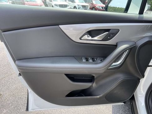 Certified 2023 Chevrolet Blazer LT w/ Driver Confidence Package FWD image 16