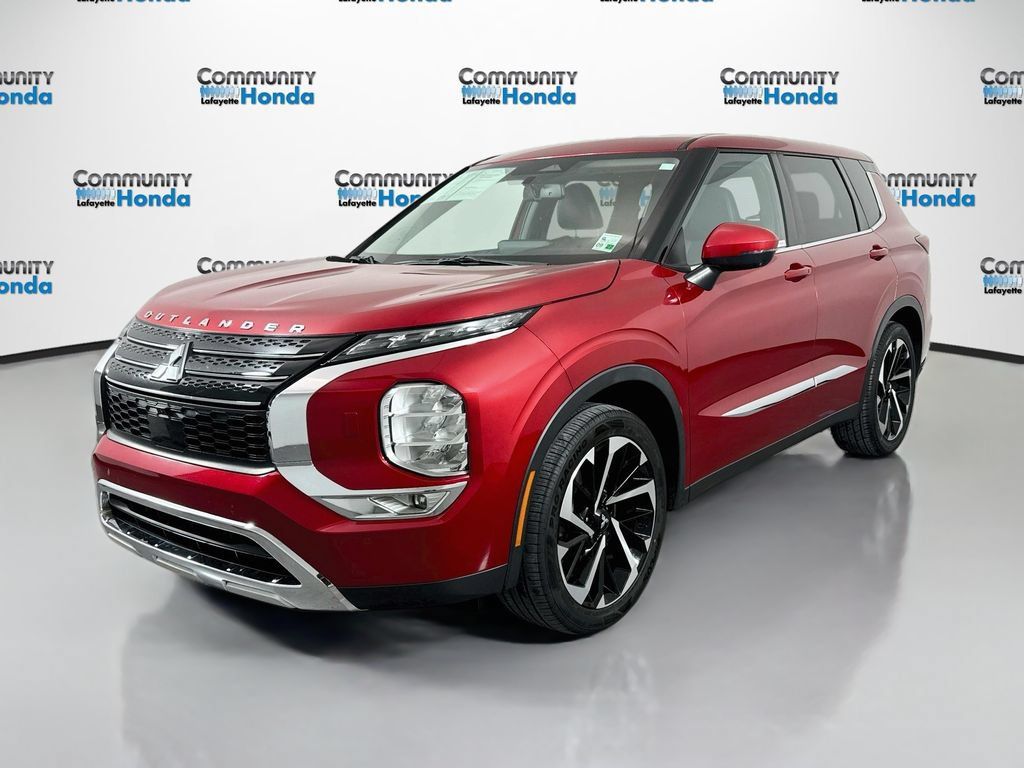 Used 2022 Mitsubishi Outlander SE AWD/4WD image 1