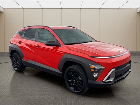 Certified 2026 Hyundai Kona SEL Sport AWD/4WD image 2