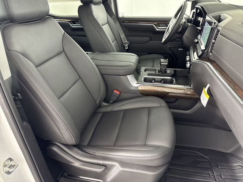 New 2025 GMC Sierra 1500 Elevation w/ Elevation Premium Package image 14