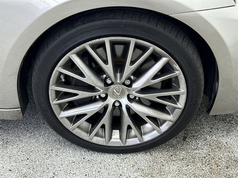 Used 2016 Lexus IS 200t image 44