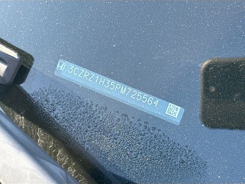 Used 2023 Honda HR-V LX image 36