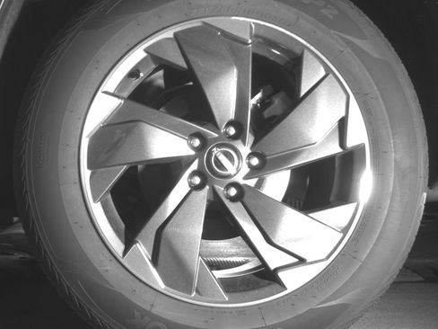 Used 2025 Nissan Rogue SV image 14