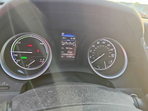 Used 2024 Toyota Camry LE FWD image 8
