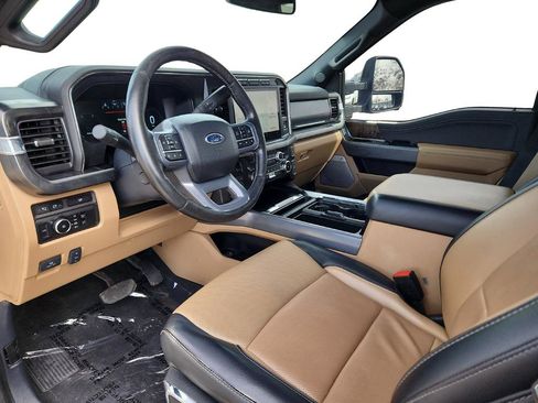 Used 2024 Ford F350 Lariat w/ Sport Appearance Package image 24