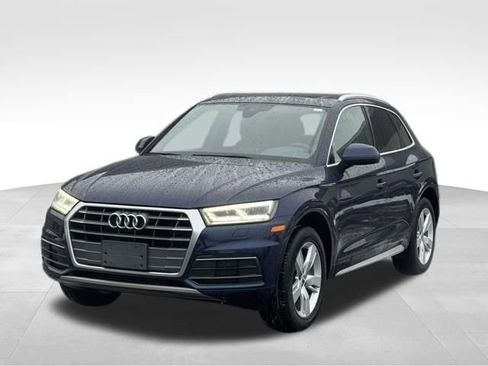 Used 2018 Audi Q5 2.0T Premium Plus w/ Premium Plus Package image 3