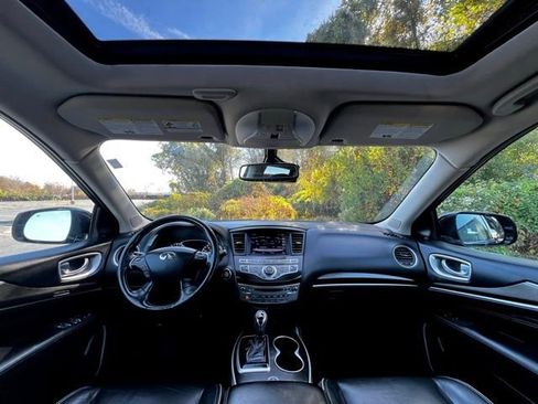 Used 2019 INFINITI QX60 Luxe w/ Essential Package image 30