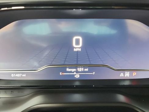 Used 2024 GMC Yukon XL Denali AWD/4WD image 14