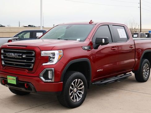 Used 2024 GMC Sierra 2500 Pro w/ Convenience Package image 3