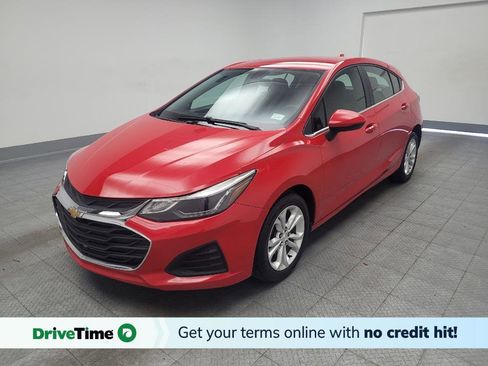 Used 2019 Chevrolet Cruze LT w/ Convenience Package FWD image 1
