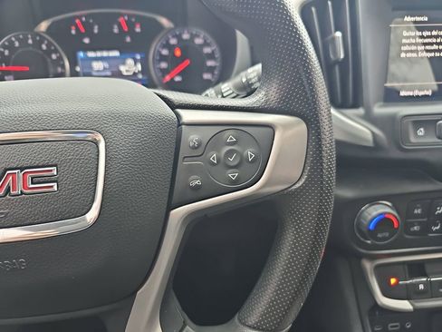 Used 2022 GMC Terrain SLE w/ Driver Convenience Package image 22