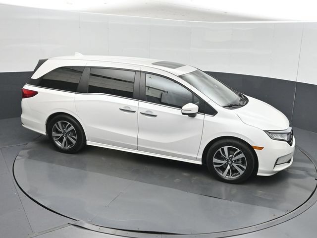 Used 2023 Honda Odyssey Touring image 41