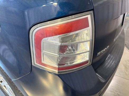 Used 2010 Ford Edge SE FWD image 12