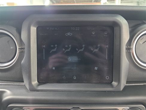 Used 2021 Jeep Gladiator Overland w/ Popular Equipment Package image 21