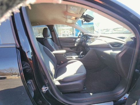 Used 2023 Buick Encore GX Select w/ Sport Touring Package image 13
