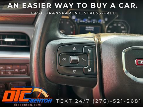 Used 2021 GMC Yukon XL AT4 w/ AT4 Premium Plus Package AWD/4WD image 17