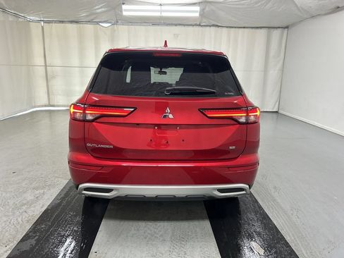 Used 2023 Mitsubishi Outlander SE AWD/4WD image 22