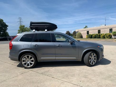 Used 2017 Volvo XC90 T8 Inscription w/ Vision Package AWD/4WD image 8