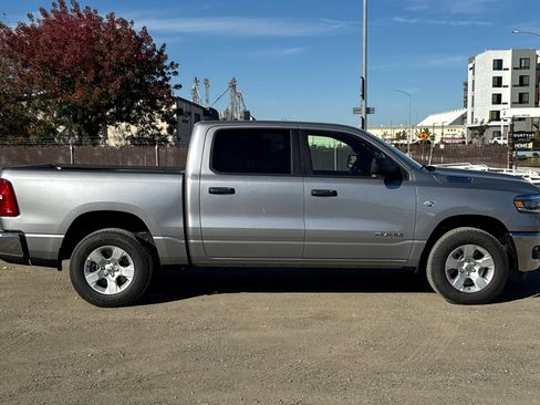 New 2026 RAM 1500 4x4 Crew Cab image 2