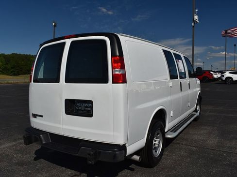 Used 2024 Chevrolet Express 2500 w/ Driver Convenience Package RWD image 6