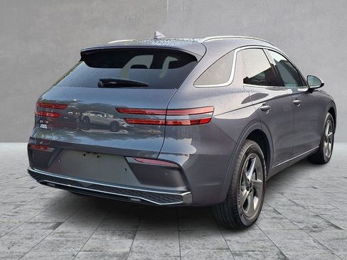 Certified 2026 Genesis GV70 2.5T Select AWD/4WD image 6