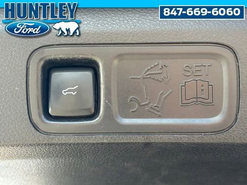 Used 2020 Ford Expedition Max Platinum image 12