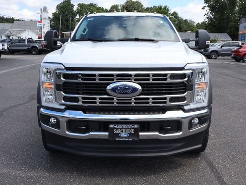 Used 2025 Ford F550 4x4 Crew Cab Super Duty image 13