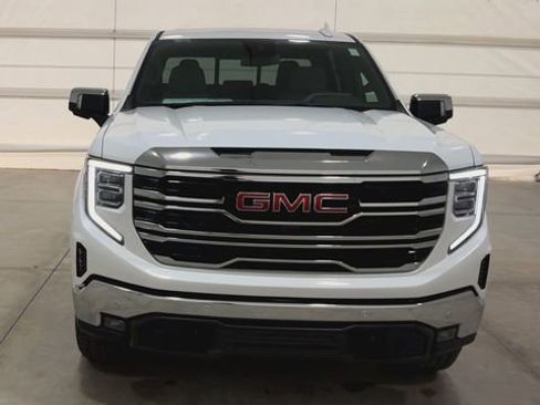 New 2026 GMC Sierra 1500 SLT AWD/4WD image 3