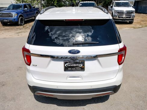 Used 2017 Ford Explorer XLT w/ Equipment Group 202A image 50