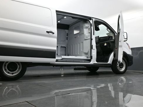 New 2026 Ford Transit 250 Base image 29