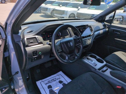 Used 2022 Honda Pilot Sport image 14