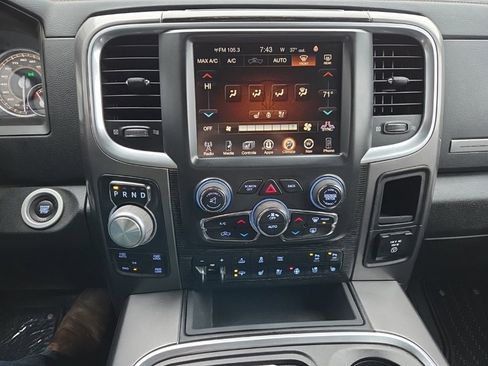 Used 2017 RAM 1500 Limited image 16