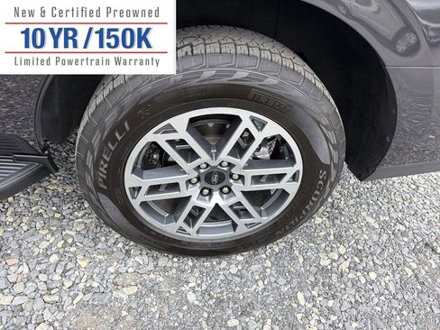 Used 2025 Ford Expedition Active image 12