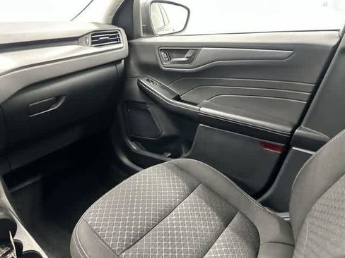 Used 2025 Ford Escape Active image 13