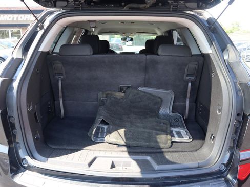 Used 2014 Chevrolet Traverse LT FWD image 15