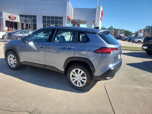 Certified 2024 Toyota Corolla Cross L image 3