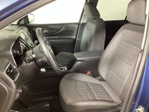 Used 2024 Chevrolet Equinox LT FWD image 10