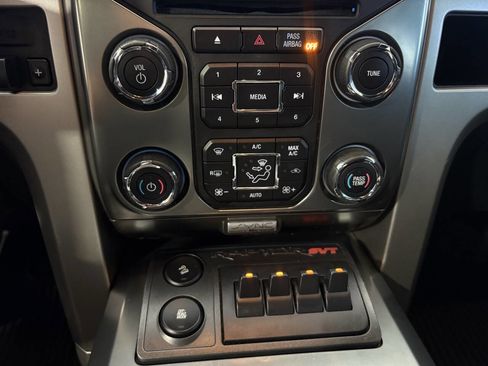 Used 2014 Ford F150 Raptor w/ Equipment Group 801A Luxury image 24