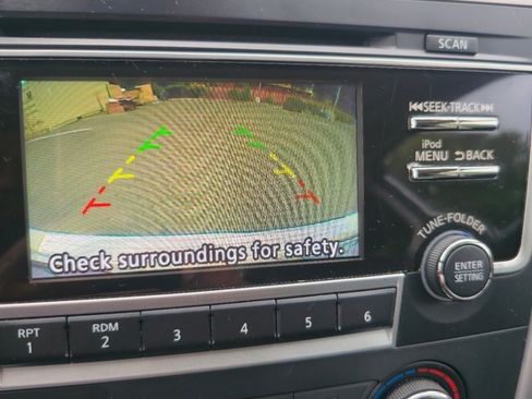 Used 2017 Nissan Altima 2.5 SR FWD image 11