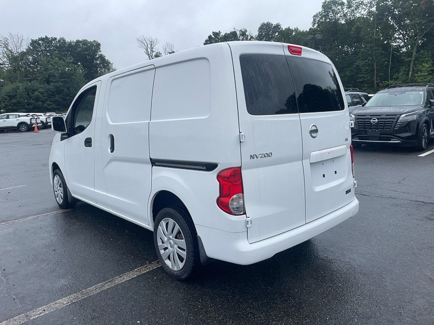 Used 2020 Nissan NV200 SV w/ Back Door Glass Package FWD image 10