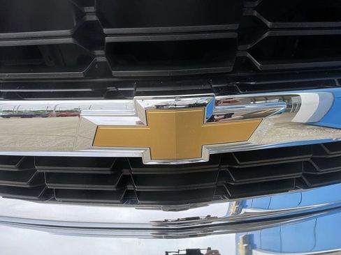 Used 2018 Chevrolet Silverado 1500 LT w/ All Star Edition RWD image 28