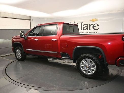 Used 2025 Chevrolet Silverado 2500 High Country w/ High Country Premium Package AWD/4WD image 31