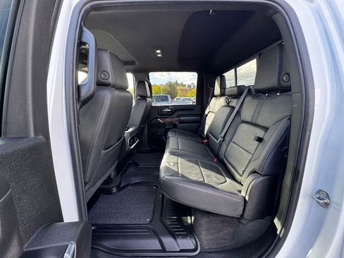 Used 2022 Chevrolet Silverado 3500 High Country w/ Safety Package II image 3