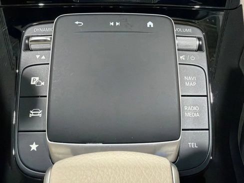 Used 2024 Mercedes-Benz GLE 450e 4MATIC image 38