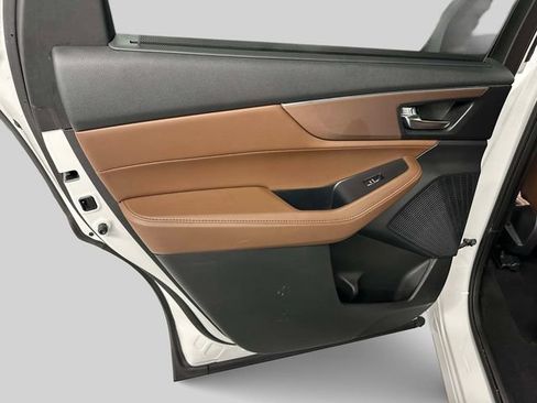 Certified 2023 Acura MDX SH-AWD w/ Technology Package image 18