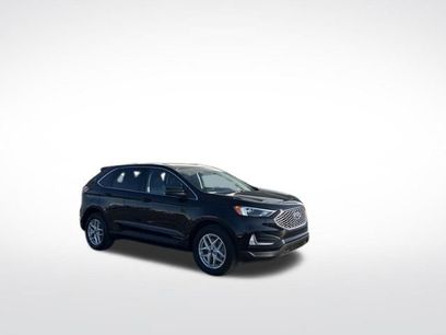 Used 2024 Ford Edge SEL w/ Convenience Package