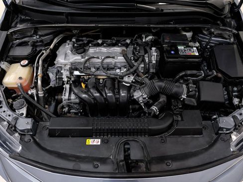 Used 2020 Toyota Corolla XLE image 61