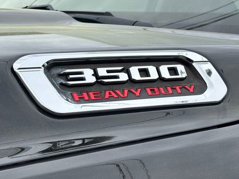 Used 2020 RAM 3500 Tradesman image 9